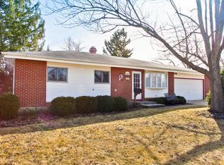 205 Princeton St, Hoffman Estates, IL 60169