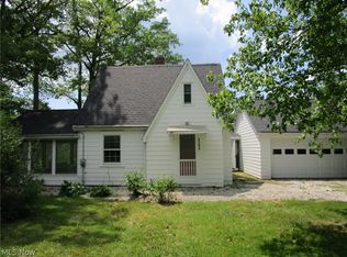 4871 Glengary Dr, Rome, OH 44085