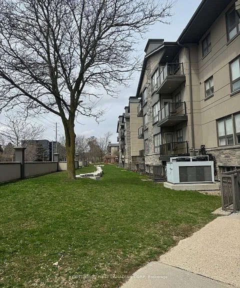5 Jacksway Cres #206 — Photo 2