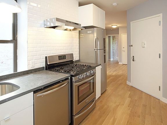 4th image of 417 Suydam St APT 2