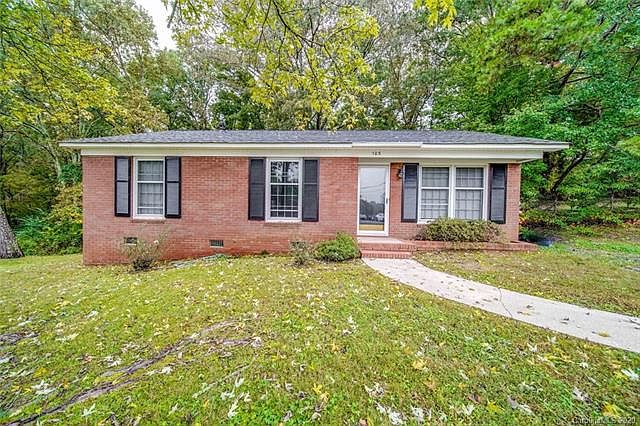 1st image of 103 Ellenwood Ct