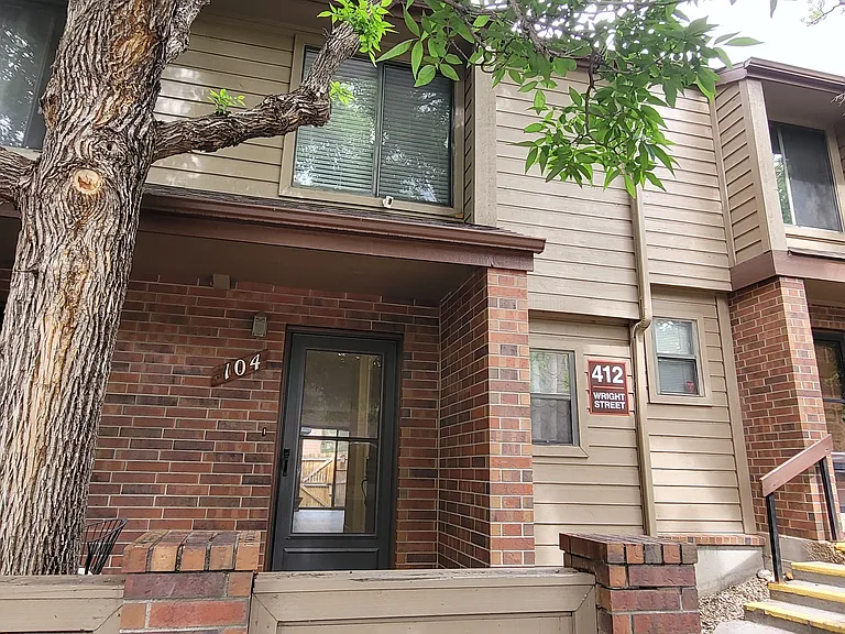 412 Wright St #104 — Photo 32