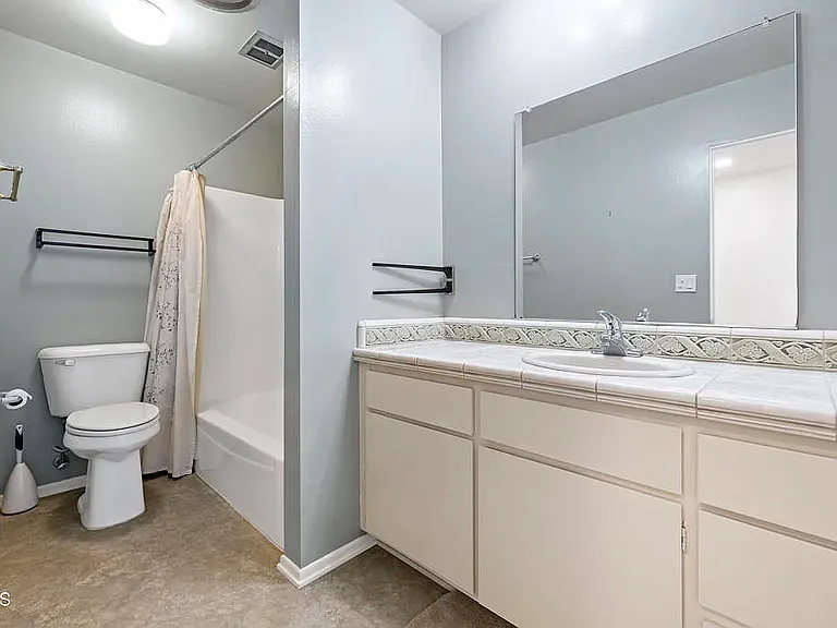 190 Arroyo Ter #203 — Photo 7