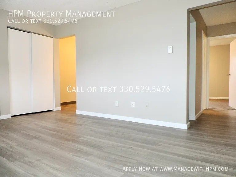 1015 Howe Ave #20 — Photo 6