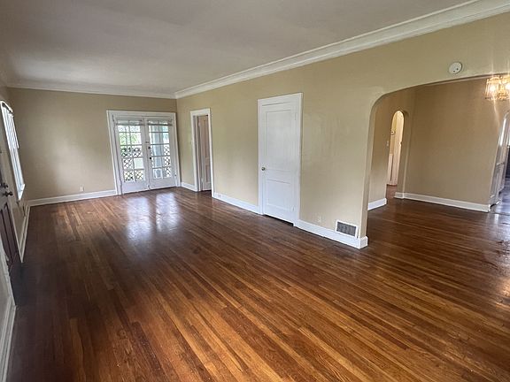 2nd image of 2401 E 73rd St