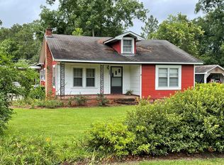 1009 Holmes Dr, Moultrie, GA 31768