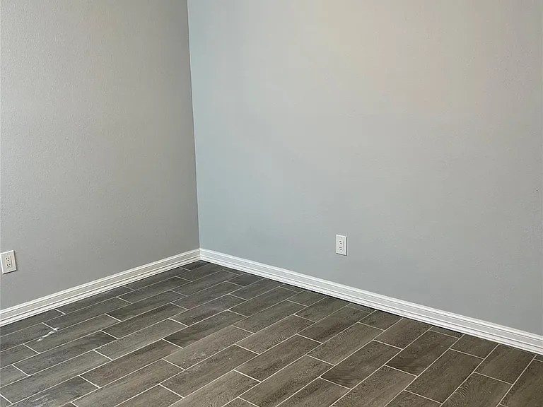 9415 Westacre Pl — Photo 29