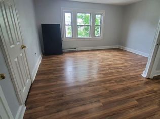 174 S 9th St #3, Newark, NJ 07107