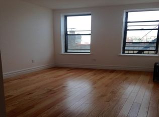2317 30th Dr, Astoria, NY 11102