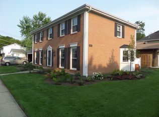 4501 Wolf Rd, Western Springs, IL 60558