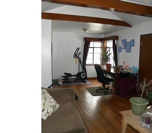 5th image of 163 Wyleswood Dr