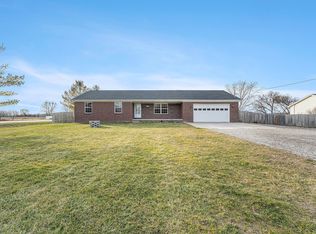 2135 Sperry Rd, Berlin, MI 48002