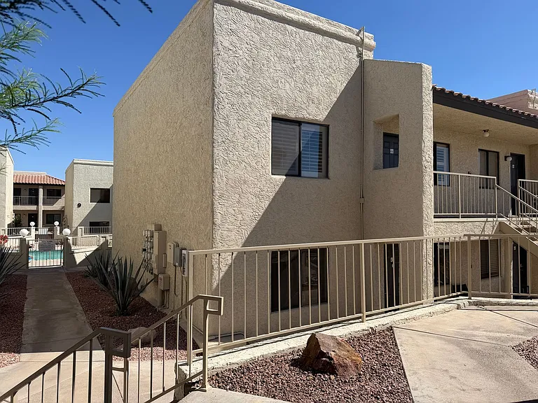 1989 Mesquite Ave #44 — Photo 25