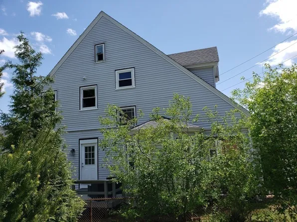 64 Oak St, Newton, MA 02464
