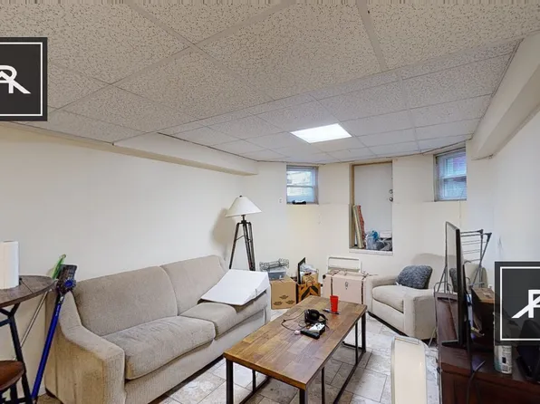 17 Glenville Ave, Allston, MA