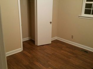 100 Pine Tree Dr, Matthews, NC 28104