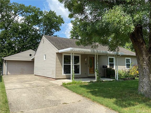 2nd image of 1019 Primrose Dr