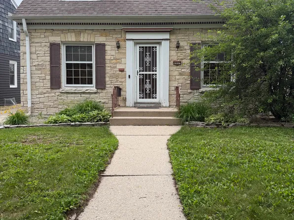 (undisclosed Address), Milwaukee, WI 53210