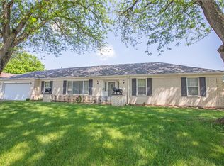 950 Rayberta Dr, Vandalia, OH 45377