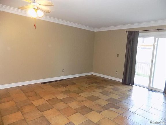 3rd image of 37369 Charter Oaks Blvd #489