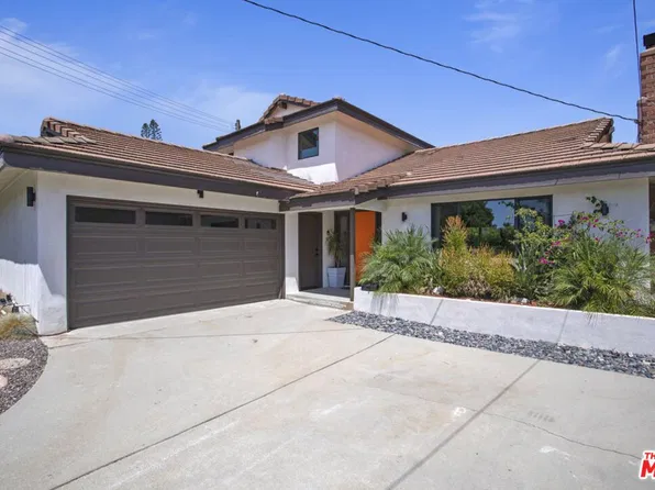 4765 Round Top Dr, Los Angeles, CA 90065