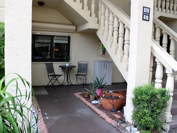 130 S Cypress Road #616, Pompano Beach, FL 33060