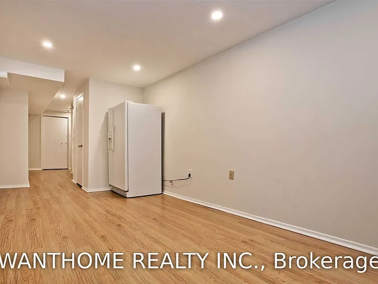 175 Alexmuir Blvd #38 — Photo 20