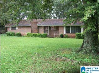 1128 Lanier Dr, Bessemer, AL 35022