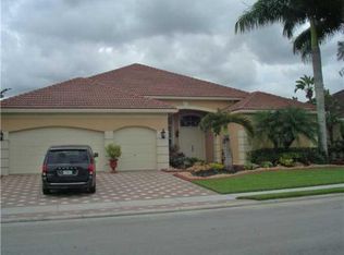 15975 SW 16th St, Pembroke Pines, FL 33027