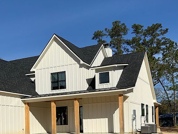 2nd image of 675 Maplewood Dr