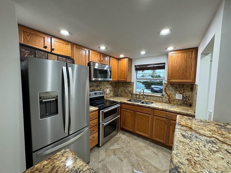 1st image of 809 W Oakland Park Boulevard #K4
