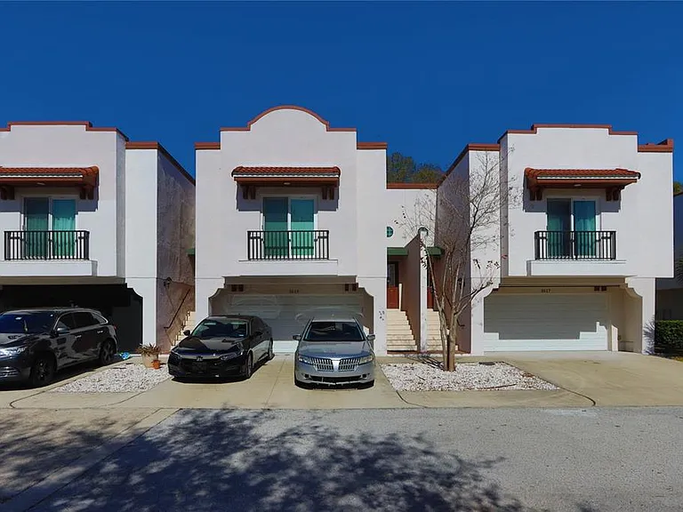 3617 Bay Heights Way — Photo 22