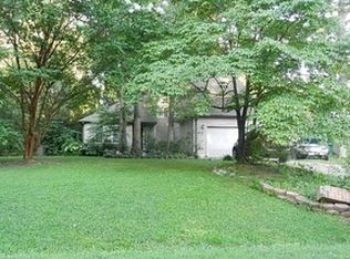 1717 Stone River Rd, North Chesterfield, VA 23235