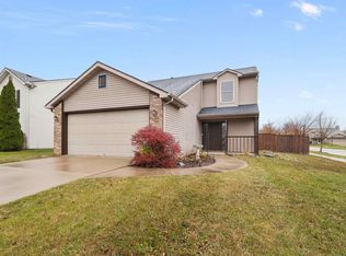 602 Briarfield Dr, Fort Wayne, IN