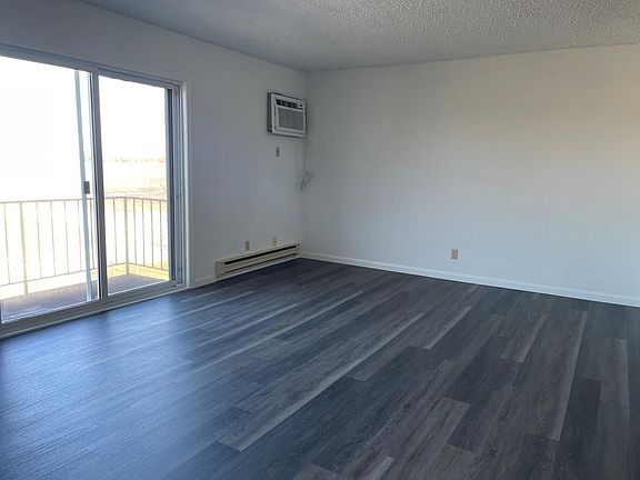 3rd image of 750 W Bethel Dr APT 12