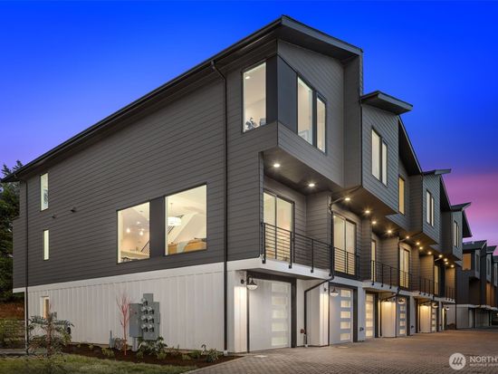 12705 NE 144th Street #G, Kirkland, WA 98034