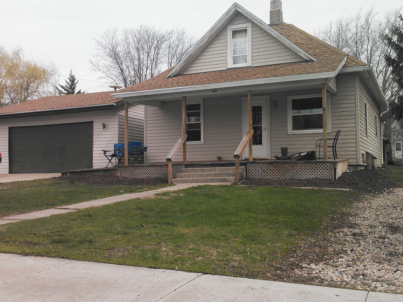 106 Elm St, Cobb, WI 53526 Zillow