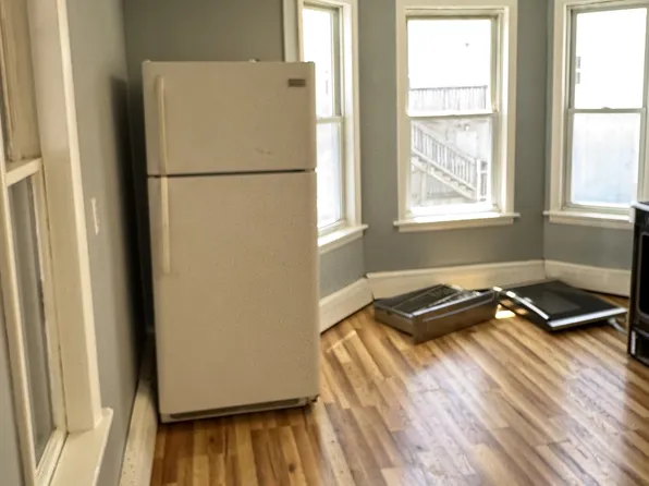 32-34 Nichols St, Gardner, MA 01440