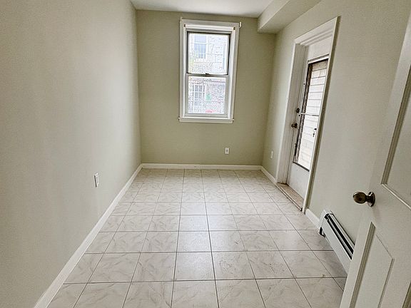 3rd image of 1130 Ovington Ave #1