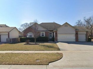 10001 E Clark St, Wichita, KS 67207