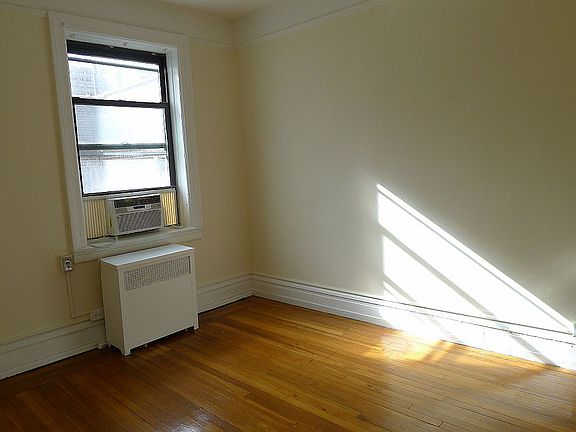 5th image of 135 W 16th St APT 64