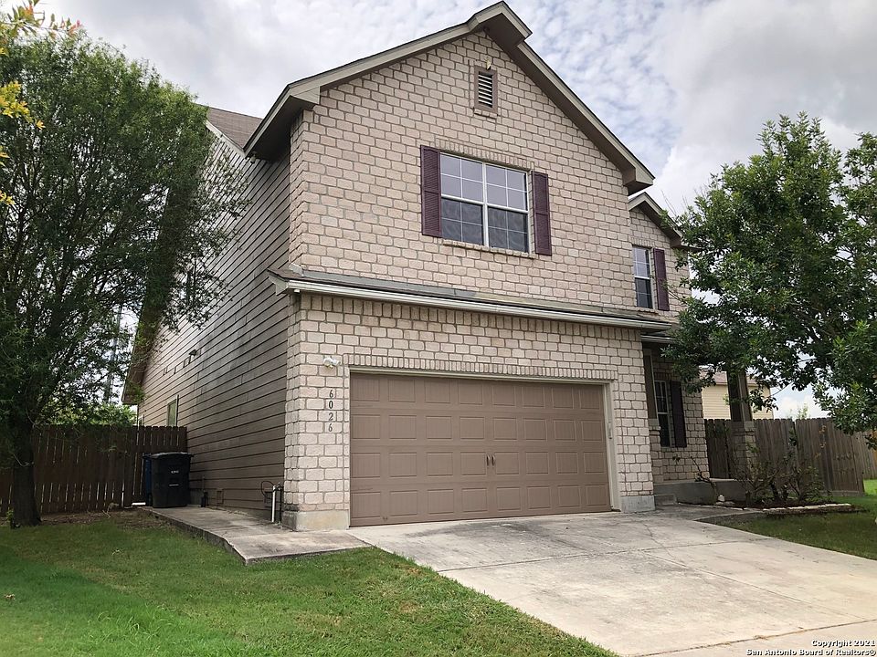 1st image of 6026 W Julians Cove