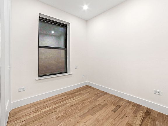 5th image of 206 W 88th St #2F