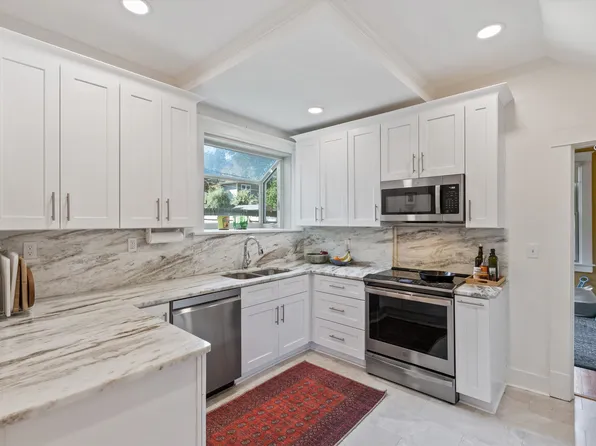 1621 Linden Ave, Memphis, TN 38104