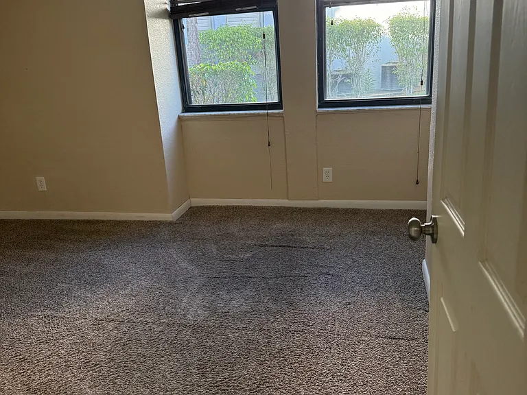 2024 Blue Hawk Ct #1812 — Photo 5