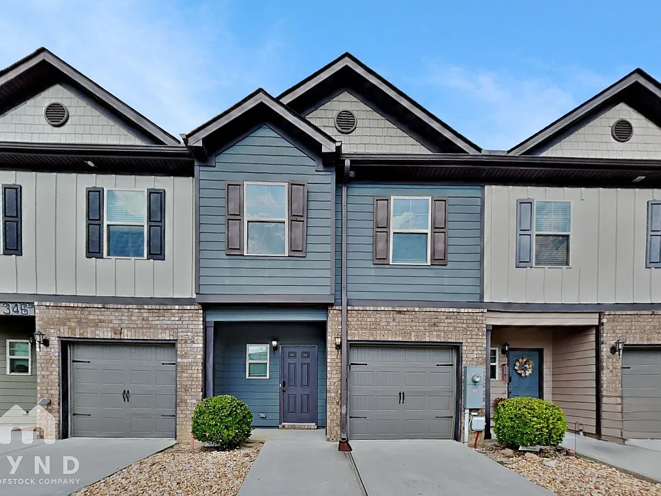 3465 Shoal Oak Ct #1