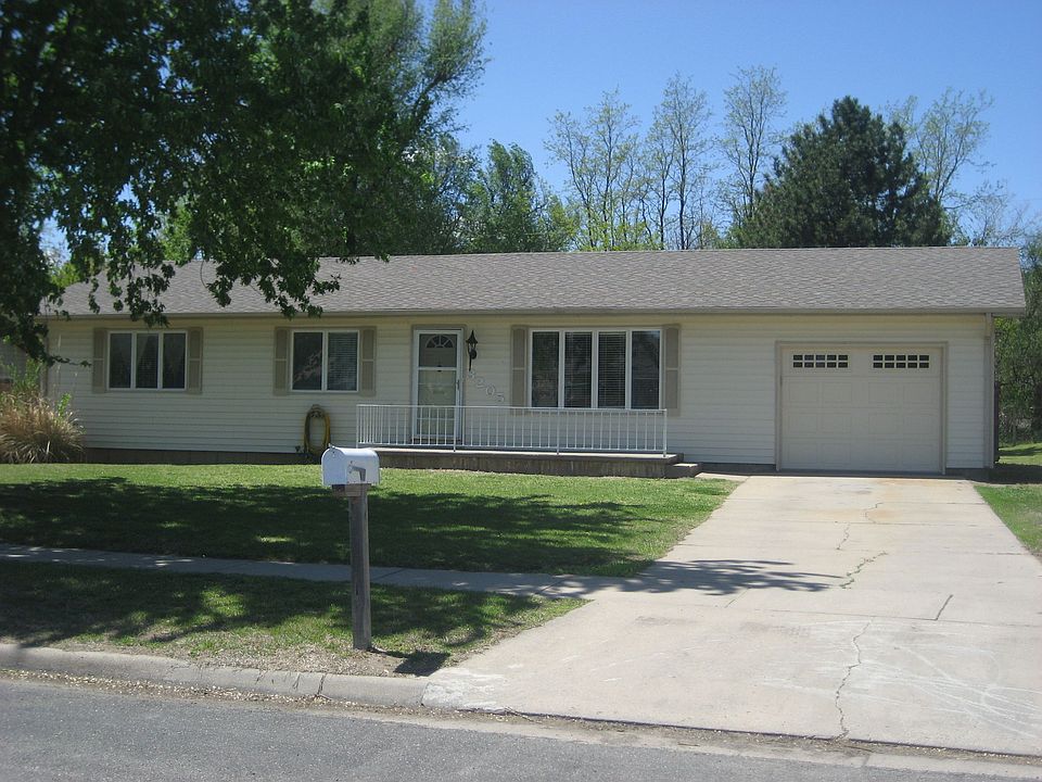 1st image of 3205 N Malloy St
