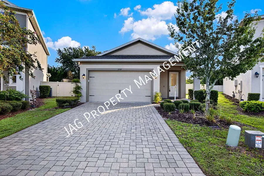 "Discover Comfort and Space: 3-Bed, 3-Bath Gem at 2199 Emerald Springs Dr!" — Photo 1