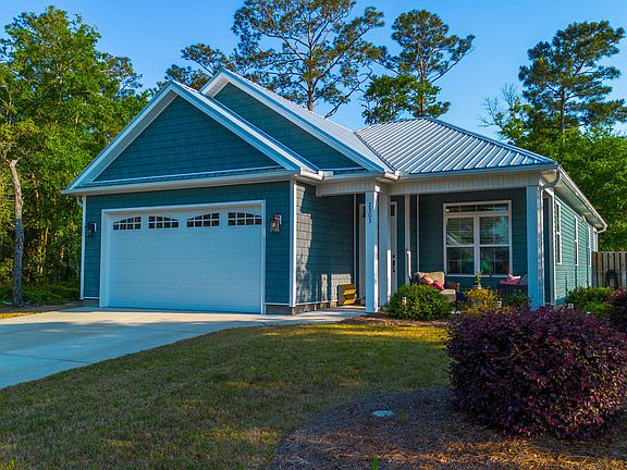 2nd image of 2303 W Oak Island Drive