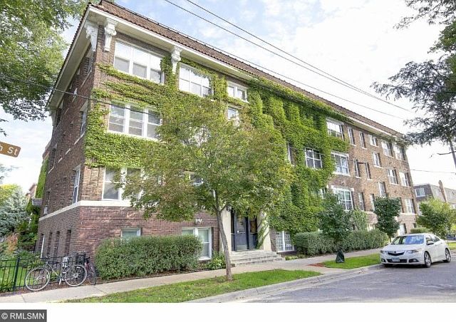 1st image of 1112 25th St W #204